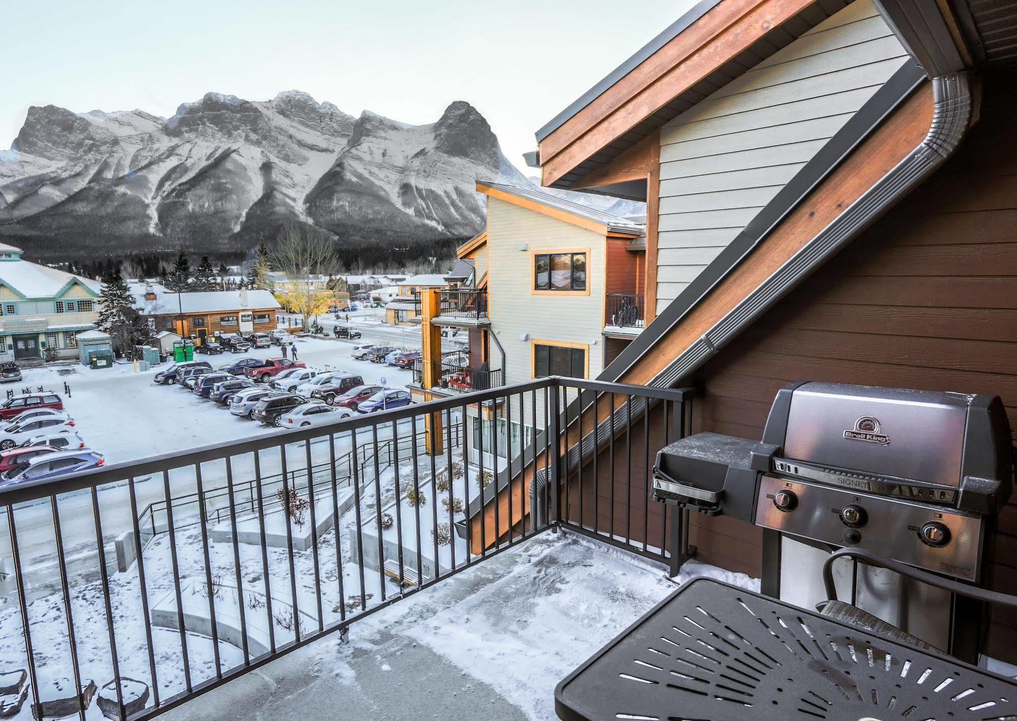 Bookcanmore Buitenkant foto